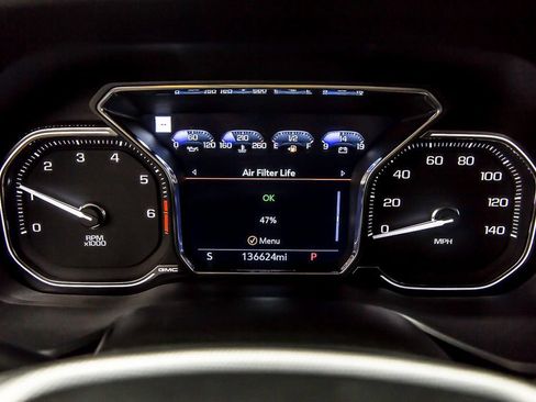 Used 2021 GMC Yukon Denali w/ LPO, Illumination Package RWD image 17