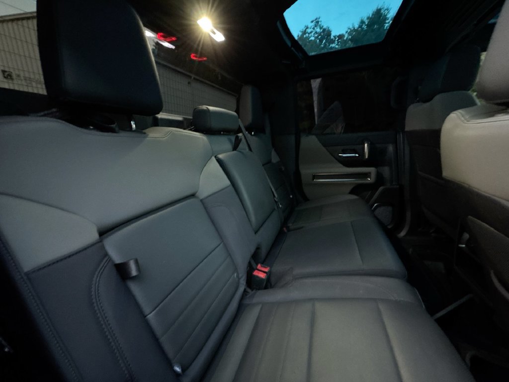 Used 2025 GMC Hummer EV 3X w/ Battery Pack, 24 Module Pack AWD/4WD image 29