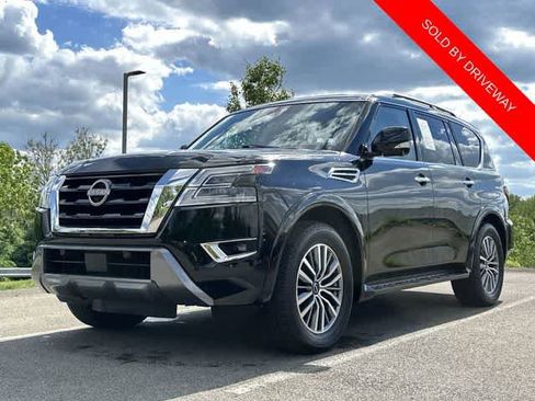 Used 2024 Nissan Armada SL w/ Captain's Chairs Package AWD/4WD image 30