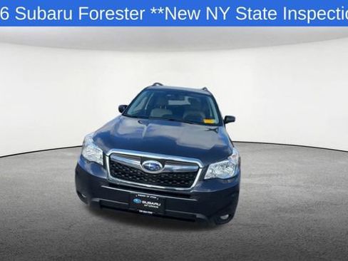 Used 2016 Subaru Forester 2.5i Limited image 3