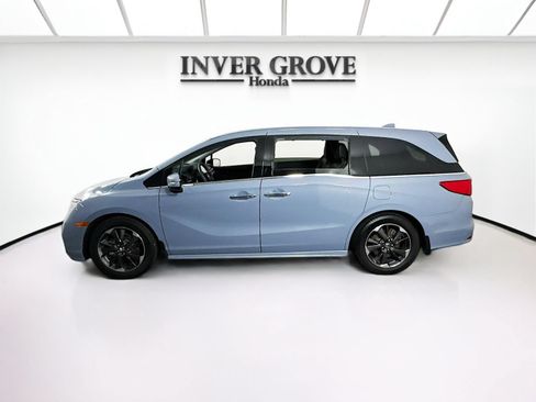 Used 2024 Honda Odyssey Elite image 8