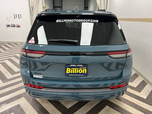 New 2026 Jeep Grand Cherokee Limited Reserve image 12