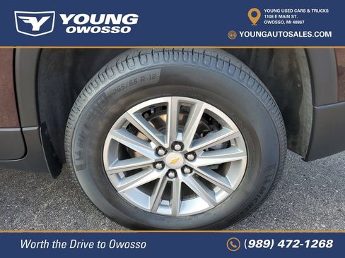 Used 2023 Chevrolet Traverse LT FWD image 31