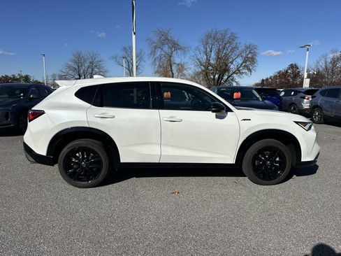 Certified 2025 Acura ADX A-Spec image 2