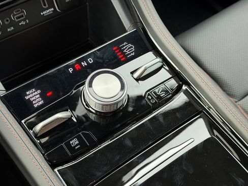 New 2025 Jeep Grand Cherokee L Summit image 23