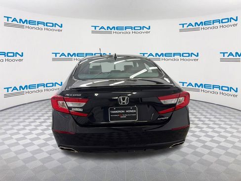 Used 2022 Honda Accord Sport image 4