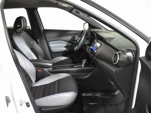 Certified 2021 Nissan Kicks SR w/ SR Premium Package image 35