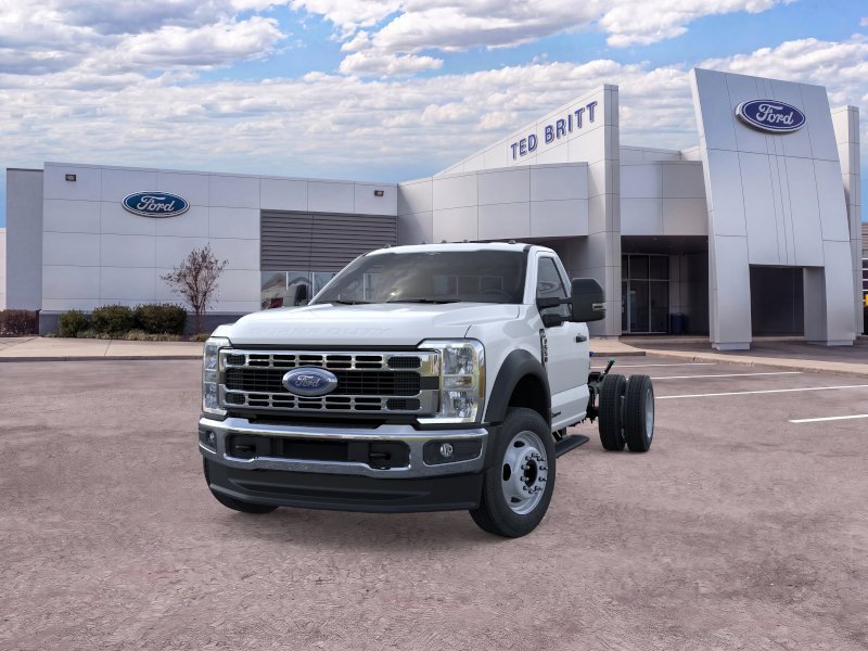 New 2026 Ford F550 4x4 Regular Cab Super Duty image 3
