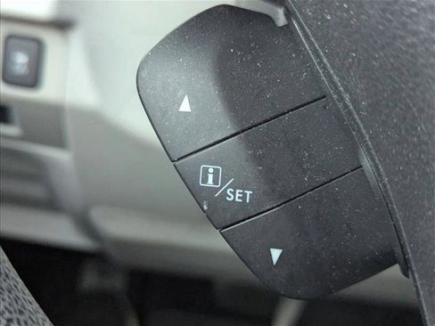 Used 2015 Subaru Forester 2.5i Premium w/ Popular Package #2 image 11