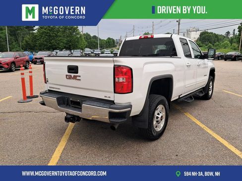 Used 2018 GMC Sierra 2500 SLE w/ HD SLE Preferred Plus Package AWD/4WD image 5
