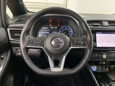 Used 2020 Nissan Leaf SV w/ SV All Weather Package image 21