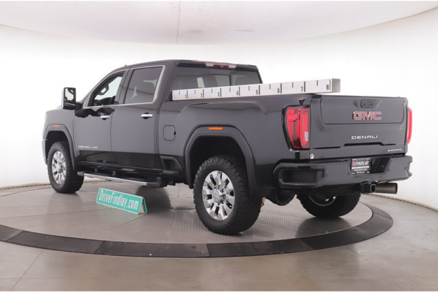 Used 2023 GMC Sierra 3500 Denali AWD/4WD image 9