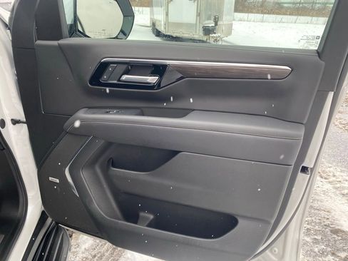 New 2025 Chevrolet Tahoe Premier w/ LPO, Illumination Package image 21