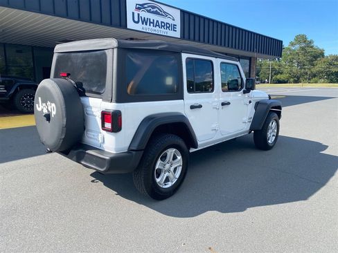 Used 2019 Jeep Wrangler Unlimited Sport S AWD/4WD image 7