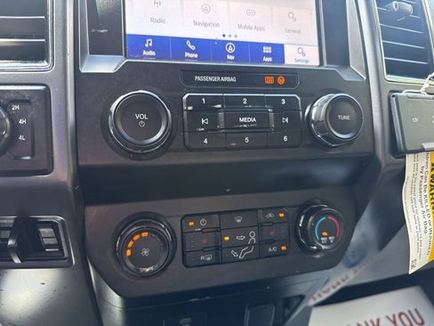 Used 2022 Ford F350 XLT w/ XLT Premium Package image 32