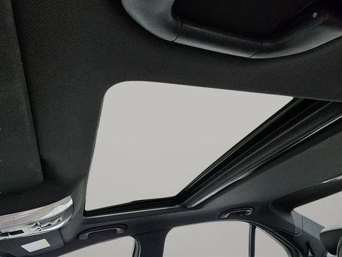 Used 2014 Mercedes-Benz C 300 4MATIC Sedan w/ Premium 1 Package image 14