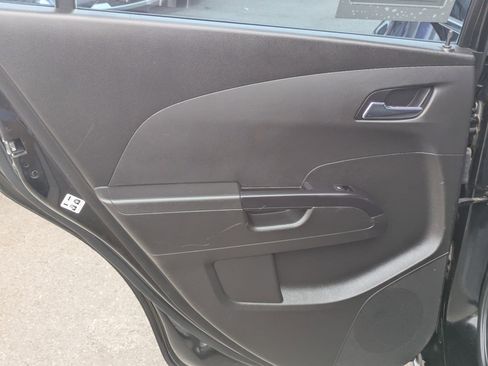 Used 2019 Chevrolet Sonic LT image 15