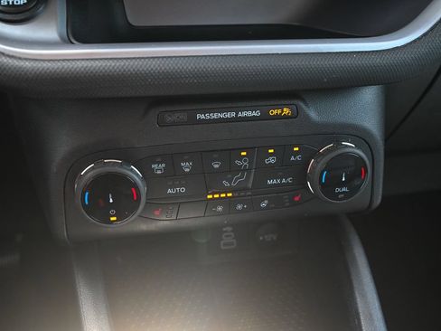 Certified 2023 Ford Bronco Sport Outer Banks AWD/4WD image 35
