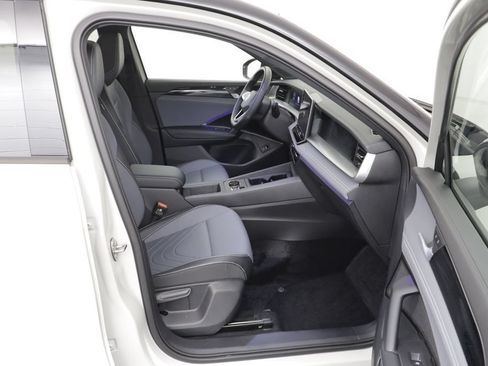 Used 2026 Volkswagen Tiguan SE R-Line AWD/4WD image 20