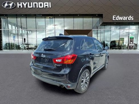 Used 2017 Mitsubishi Outlander Sport ES FWD image 6