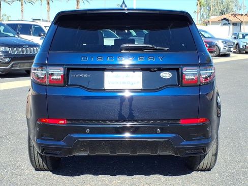 Used 2023 Land Rover Discovery Sport SE R-Dynamic image 5