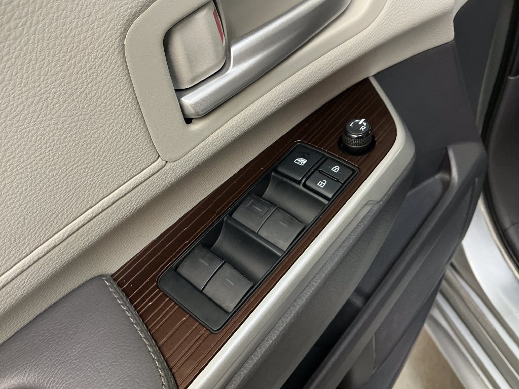 Certified 2021 Toyota Sienna XLE AWD/4WD image 15