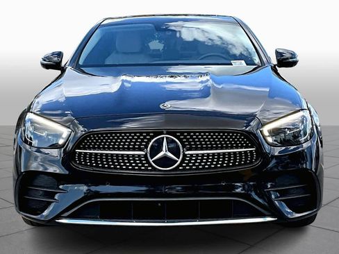 Used 2021 Mercedes-Benz E 450 4MATIC Sedan image 4