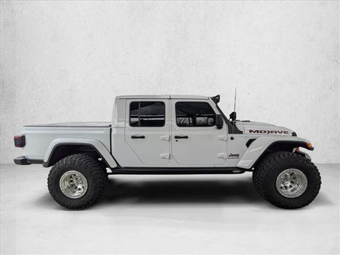 Used 2021 Jeep Gladiator Mojave image 4