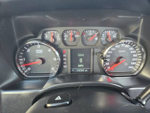 Used 2014 Chevrolet Silverado 1500 W/T RWD image 10