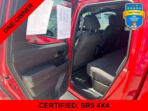 Certified 2025 Toyota Tacoma SR5 AWD/4WD image 15