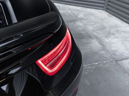 Certified 2015 Porsche 911 Turbo image 35