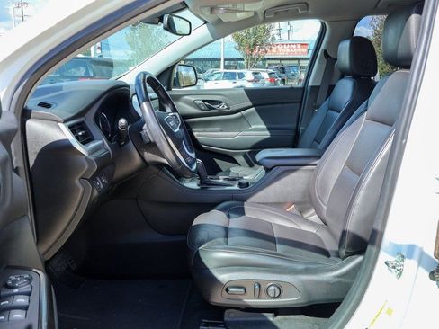 Used 2019 GMC Acadia SLT image 7