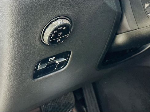 Certified 2026 Mercedes-Benz GLC 300 4MATIC image 10