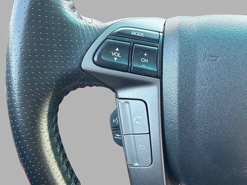 Used 2012 Honda Odyssey EX-L image 36