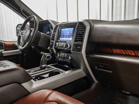 Used 2020 Ford F150 King Ranch w/ Equipment Group 601A Luxury AWD/4WD image 12