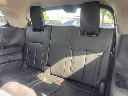 Used 2025 INFINITI QX60 Luxe w/ Vision Package FWD image 13