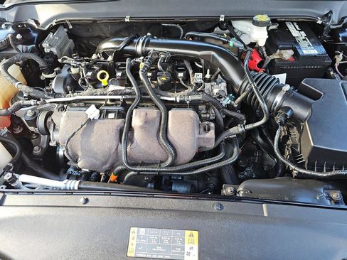 Used 2019 Ford Fusion Titanium AWD/4WD image 16