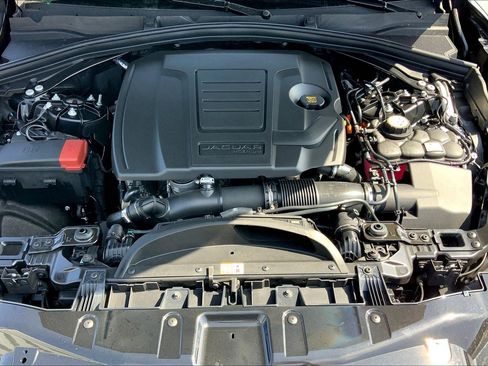 New 2026 Jaguar F-PACE R-Dynamic S image 8