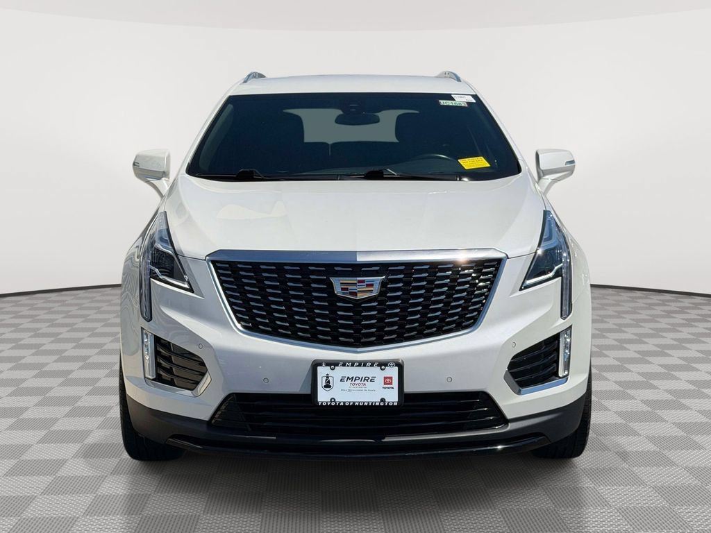 Used 2022 Cadillac XT5 Luxury AWD/4WD image 2