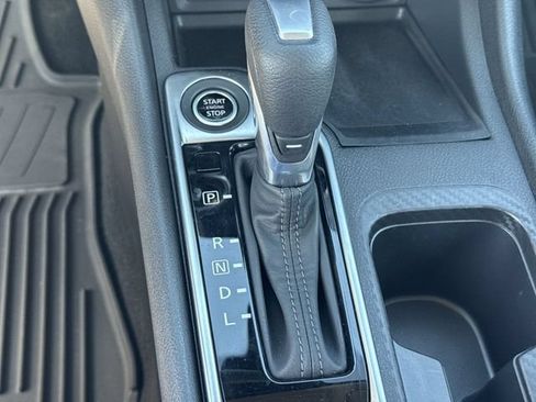 Used 2025 Nissan Sentra SV w/ All-Weather Package FWD image 15