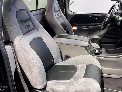 Used 2001 Ford F150 Lightning image 17