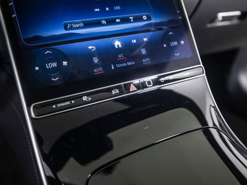 Used 2023 Mercedes-Benz S 580 4MATIC Sedan image 36