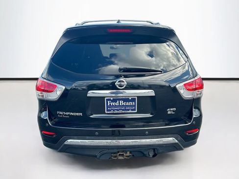 Used 2015 Nissan Pathfinder SL w/ SL Tech Package FWD image 7