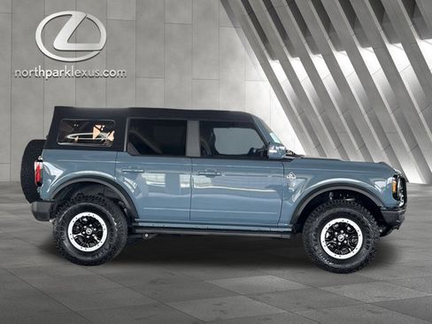 Used 2022 Ford Bronco Outer Banks w/ Sasquatch Package image 4