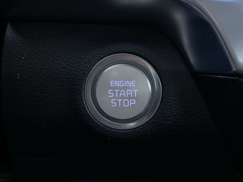 Used 2022 Kia Telluride LX image 9