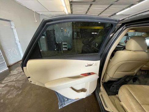 Used 2010 Lexus RX 450h AWD image 24