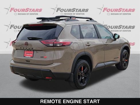 New 2026 Nissan Rogue SV AWD/4WD image 4