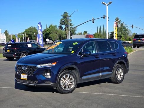 Used 2019 Hyundai Santa Fe SE FWD image 11