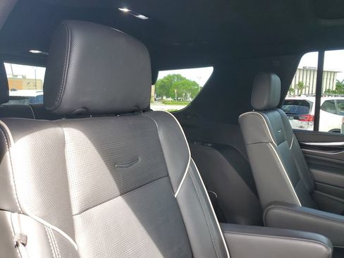 Used 2023 Cadillac Escalade Sport w/ LPO, ONYX Package AWD/4WD image 24