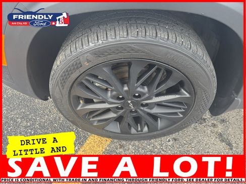 Used 2023 Kia Seltos Nightfall Edition image 26